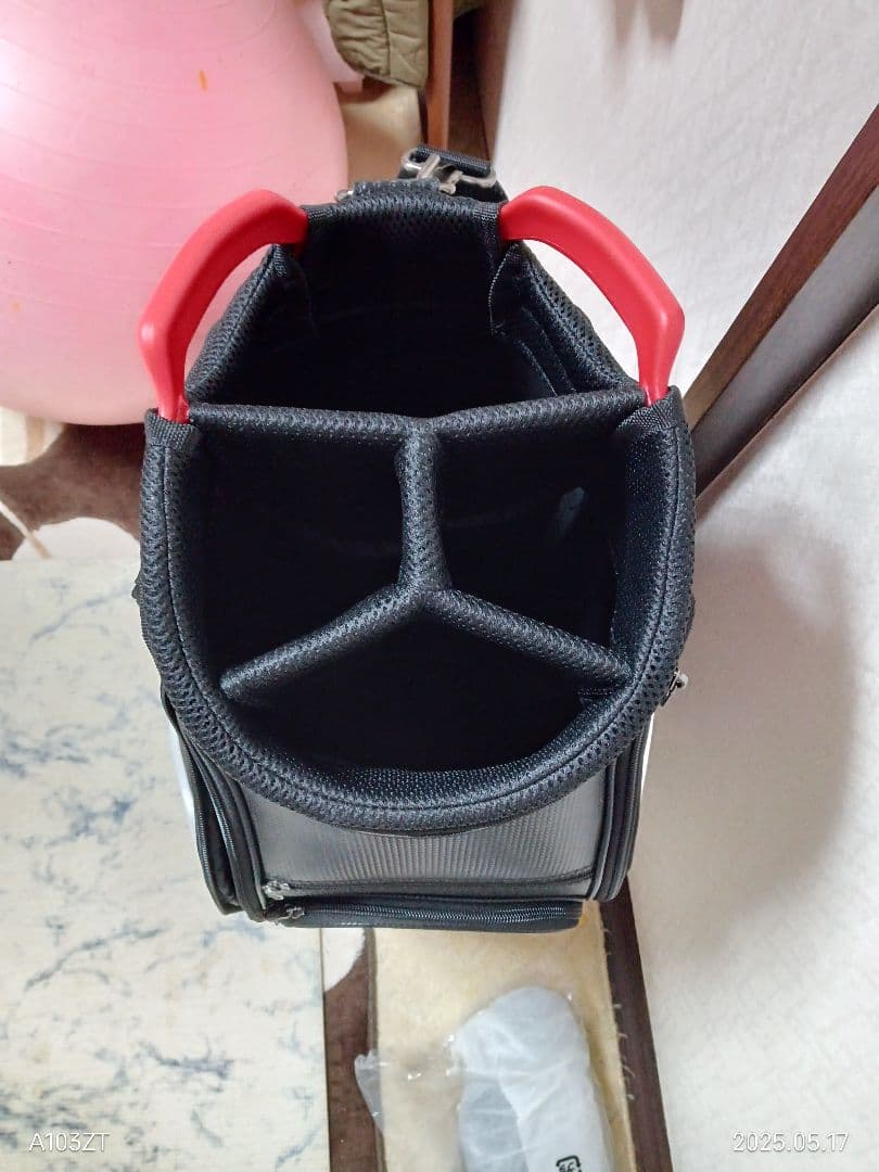 SRIXONキャリーバッグ