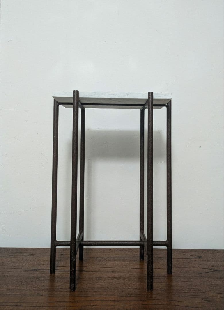 大理石　鉄　ヴィンテージ　サイドテーブル　コーヒーテーブル　アンティーク　インド