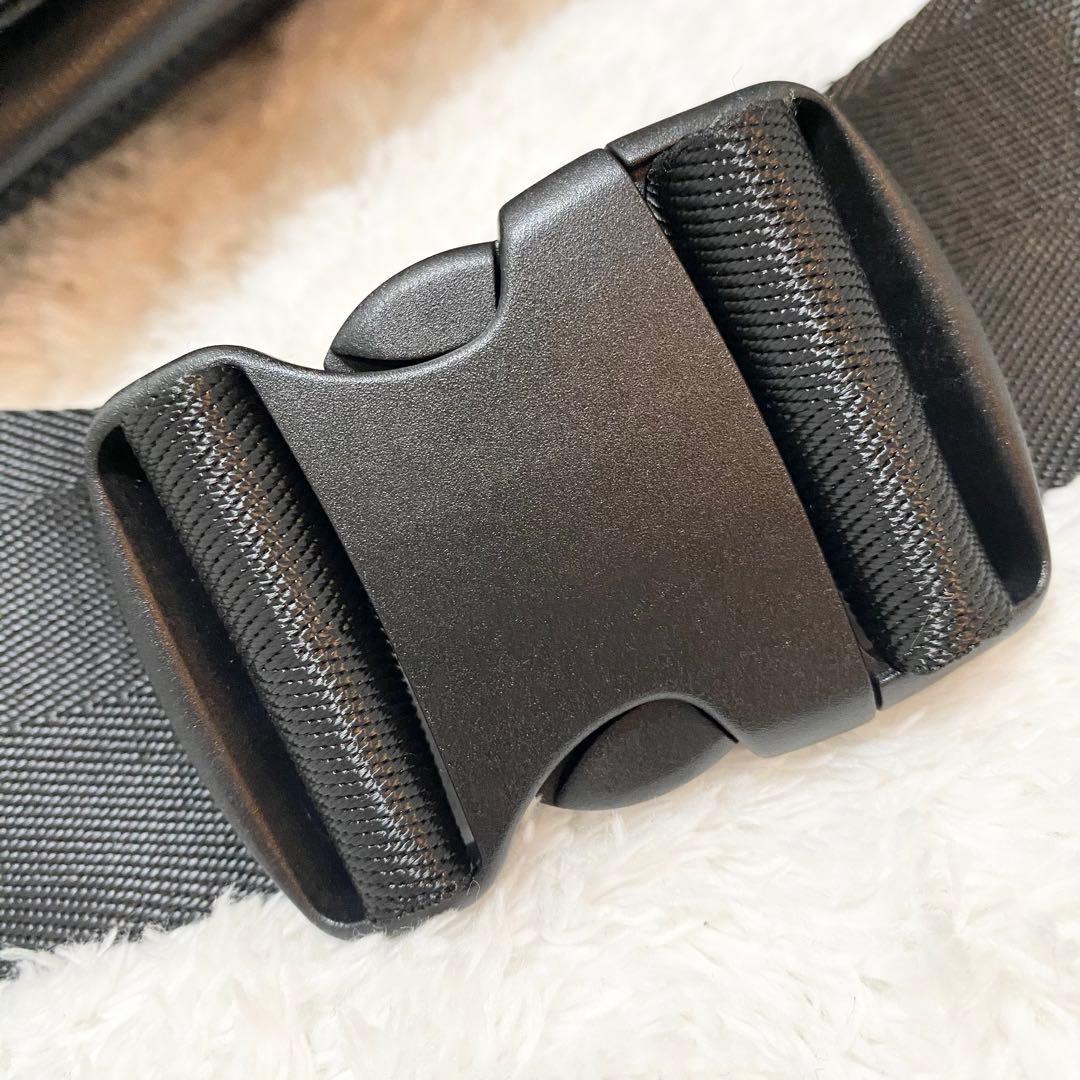 【美品】DIESEL デニム ボディバッグ ショルダー メッセンジャー 大容量