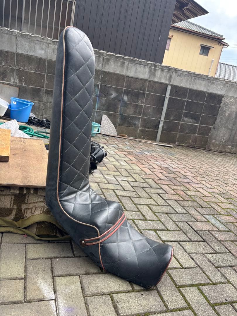 xjr400 4hm 大川　三段シート　ダイヤモンドキルティング　80センチ