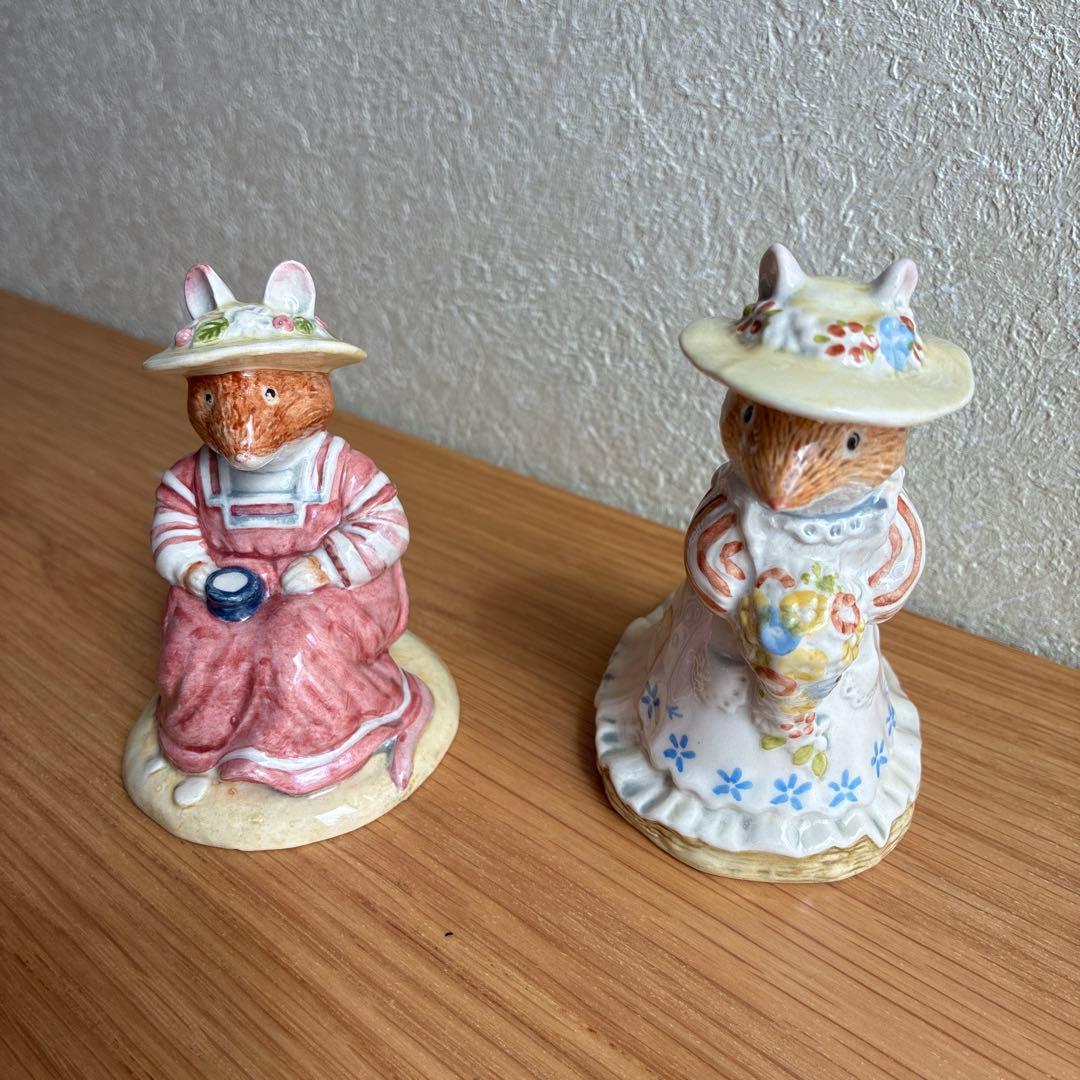 ロイヤルドルトン　ブランブリーヘッジ　フィギュリン　３体