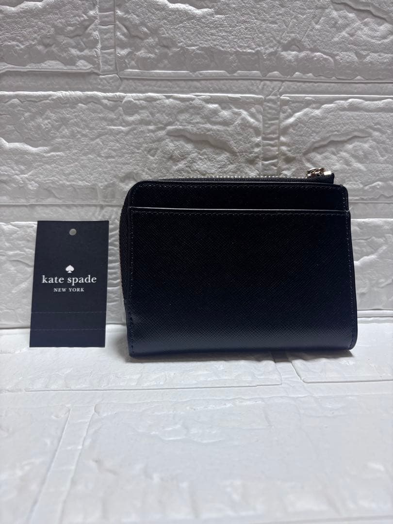 新品 kate spade ブラック 二つ折り財布
