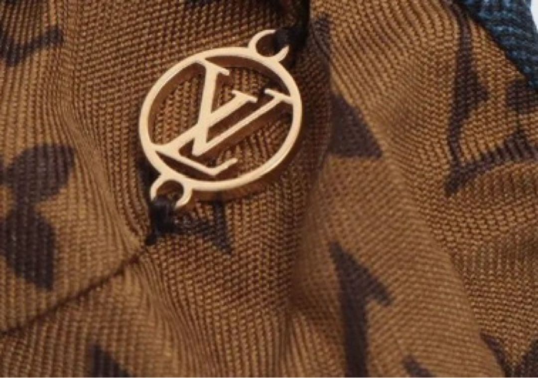 LOUIS VUITTON ルイ・ヴィトン シルク ビーマインドフル シュシュ