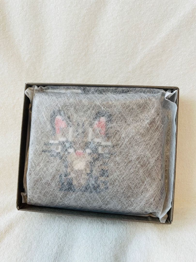 【 美品✨️】ATAO チェスZOO イリオモテヤマネコ 刺繍 ミニ財布 トープ
