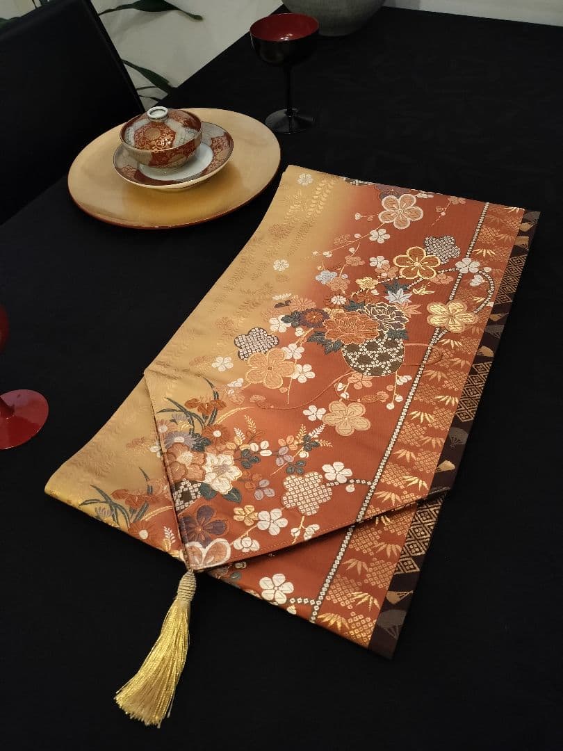 meru　A923★逸品‼️ ひな祭り‼️正絹テーブルランナー2m12cm