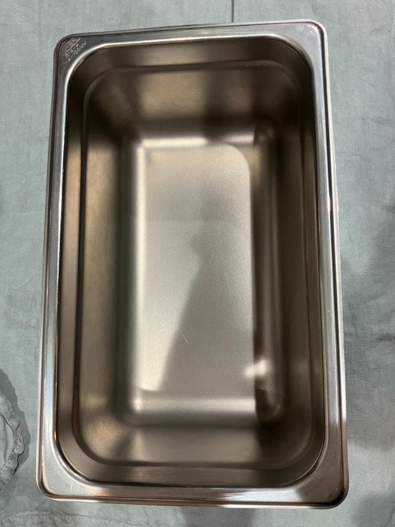 ステンレス製アイス・ジェラート保存容器4個セット　中古品