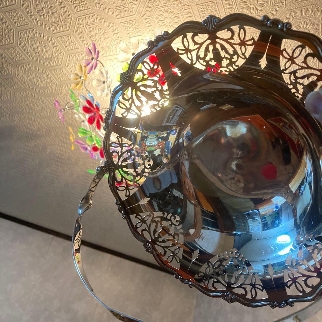 @(・●・)@もしかして…家のカッパえびせんの大皿は100万円ぐらいかも知れない