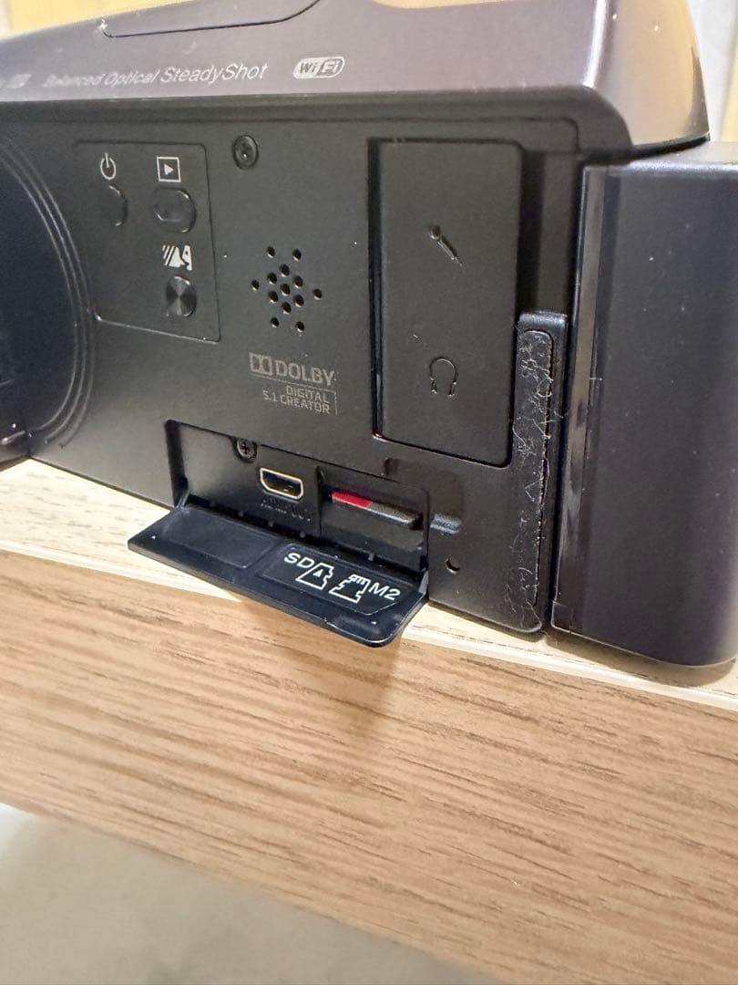 Sony HDR-CX675 三脚付き