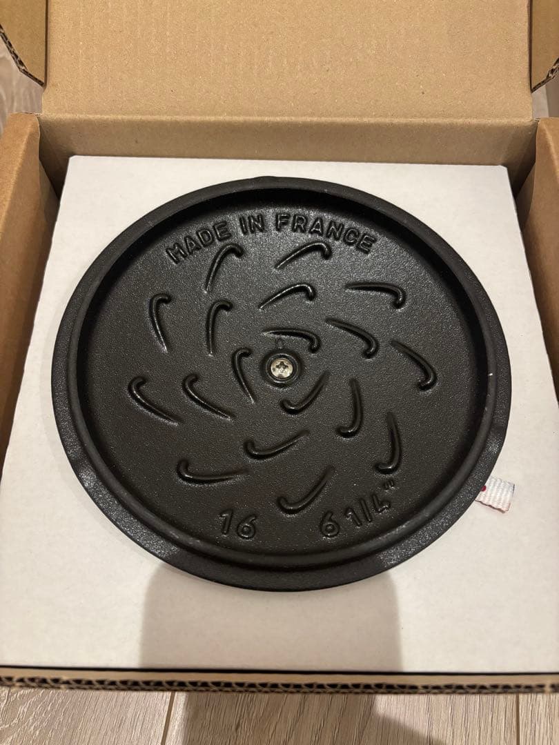 STAUB スノーフレーク カンパーニュ