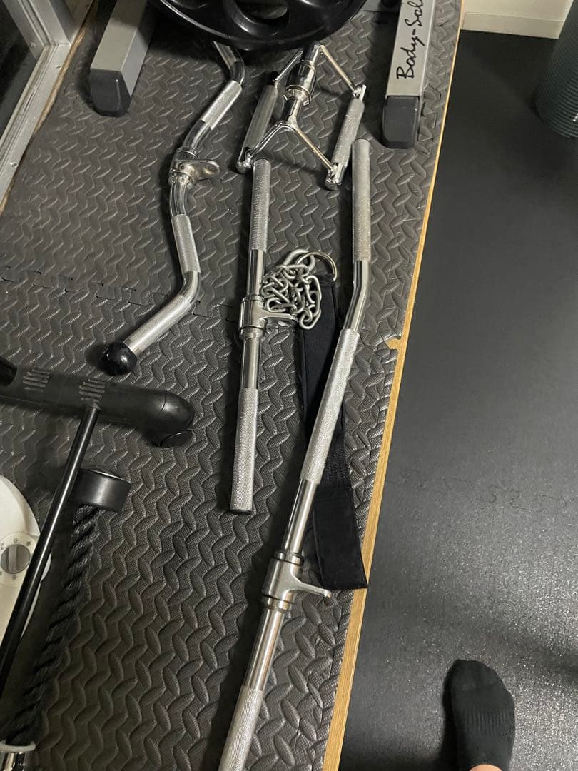 I*1様 引き取り限定 大阪市　　　　タフスタッフパワーラック　ラットプーリーロ