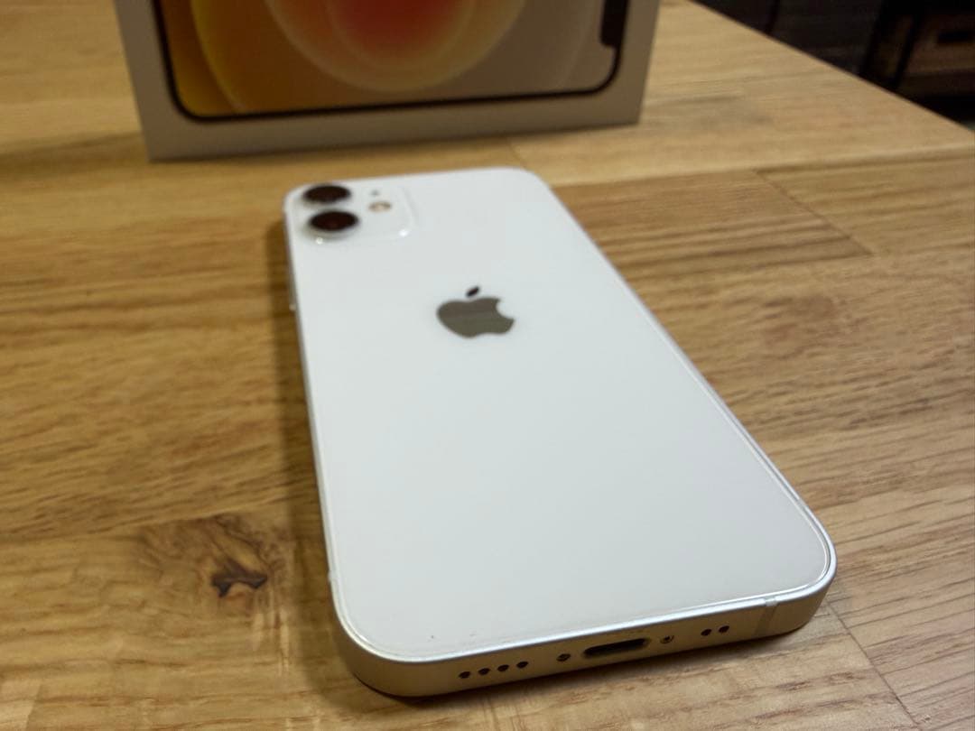 iPhone12mini／画面割れ／アクティベーションロック解除済／SIMフリー