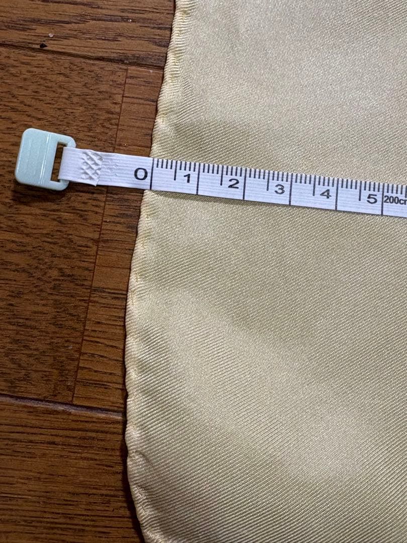 ルイ・ヴィトン シルクスカーフ 76cm lv スカーフ　ハンカチ　ブランド