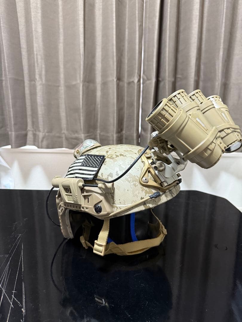 aor1 ヘルメット