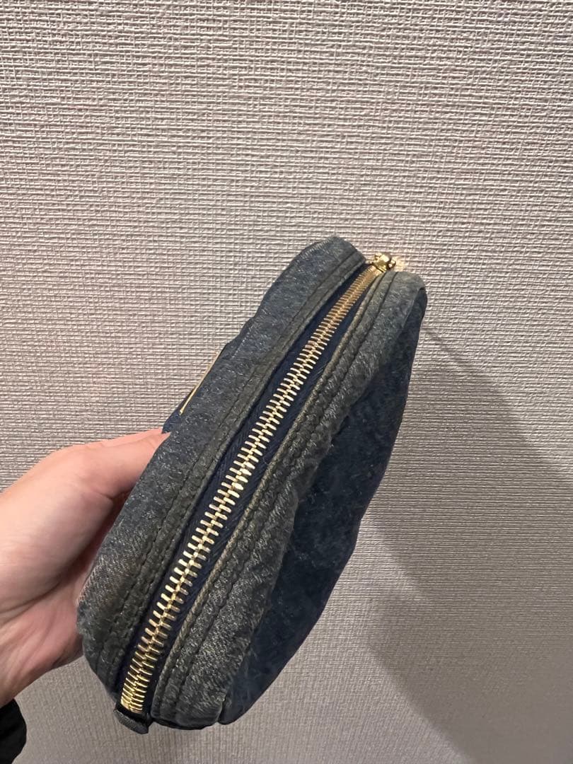 大値下げPRADA デニムポーチ 約25cm×15cm