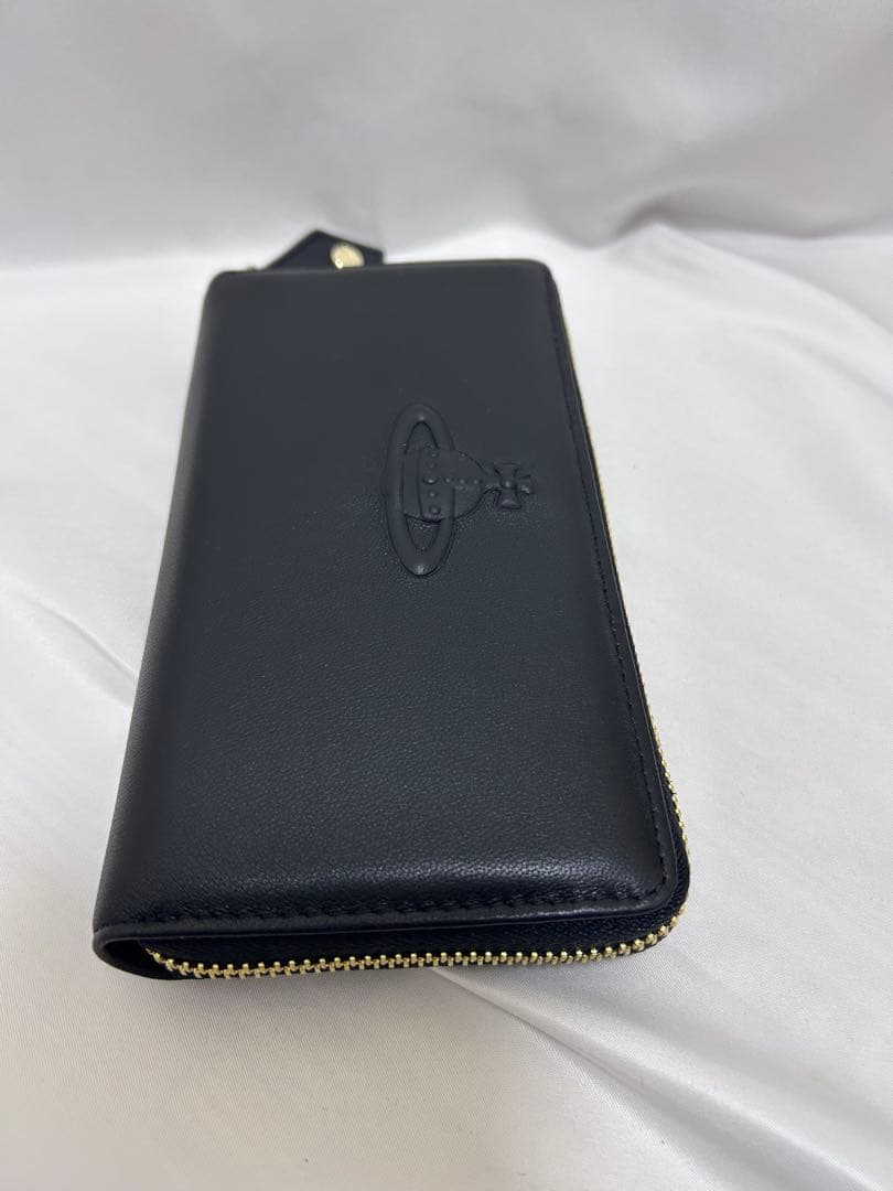 Vivienne Westwoodロゴ長財布　黒