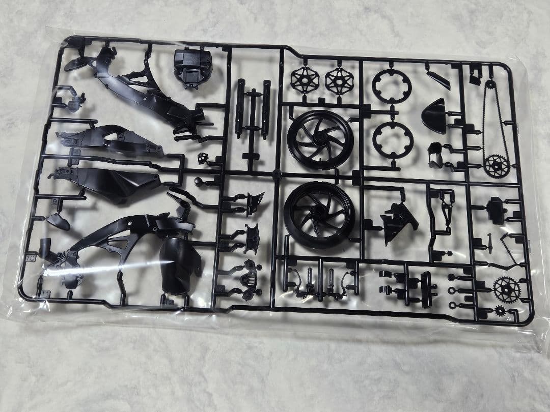 タミヤ 1/12 オートバイシリーズNO.117 ヤマハYZR-M1'09