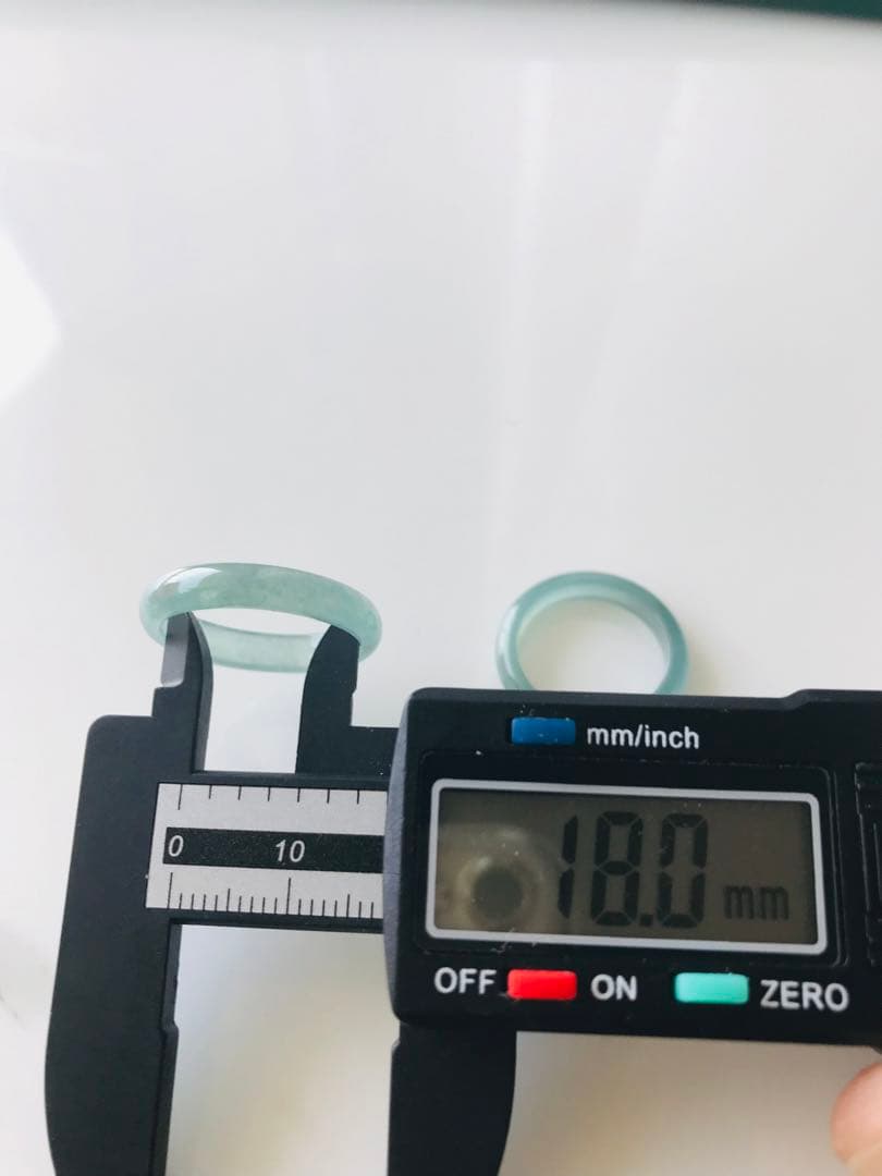 [R100-001&002］ 翡翠　くりぬきリング　グアテマラ産　9号&16号