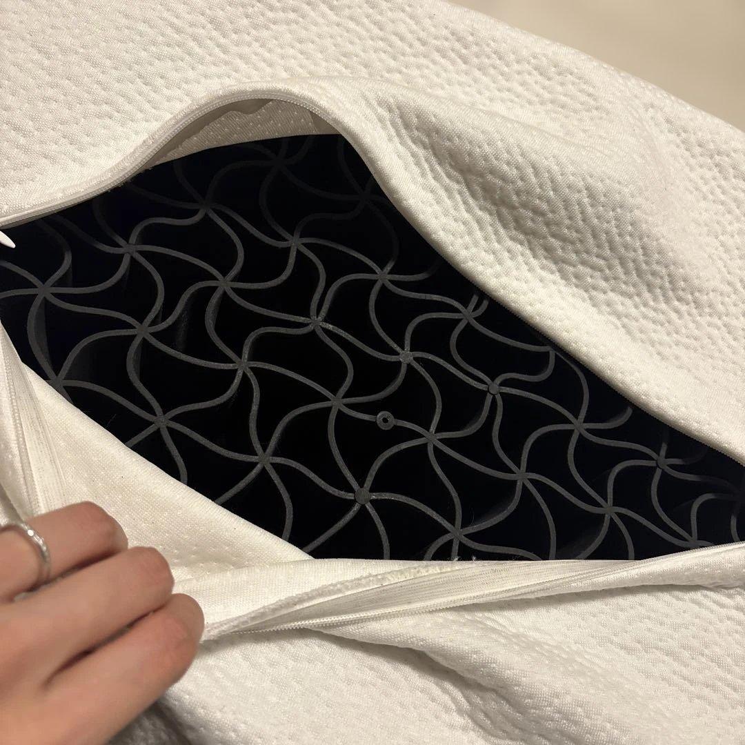 ヒツジのいらない枕 至極 テンセル枕カバー付
