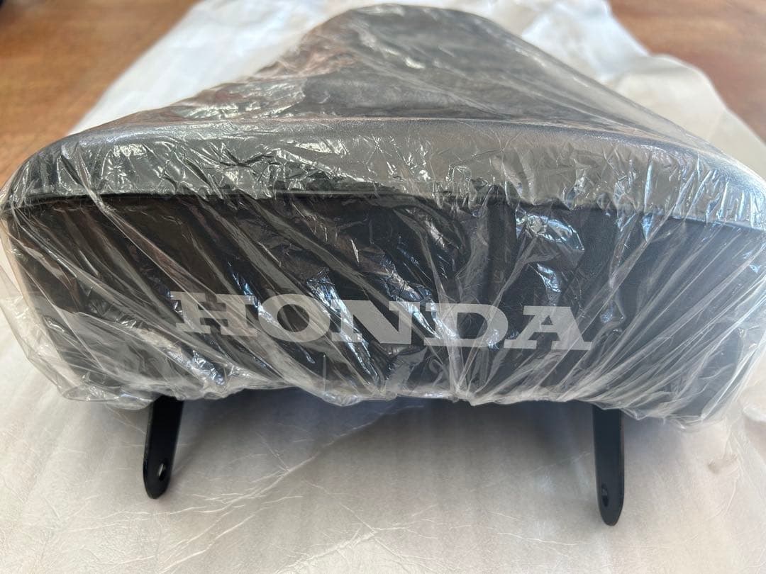ホンダ ベンリィCD125T 純正シングルシートASSY 新品未使用