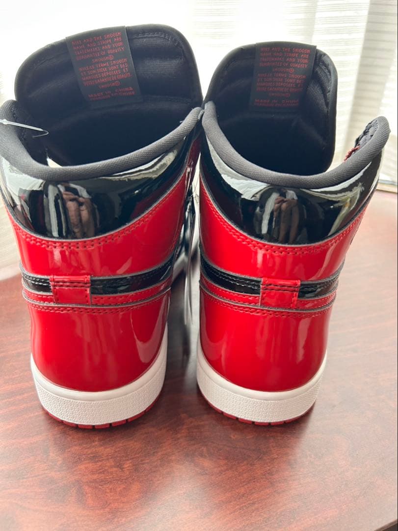Nike Air Jordan 1 Retro High OG パテントブレッド