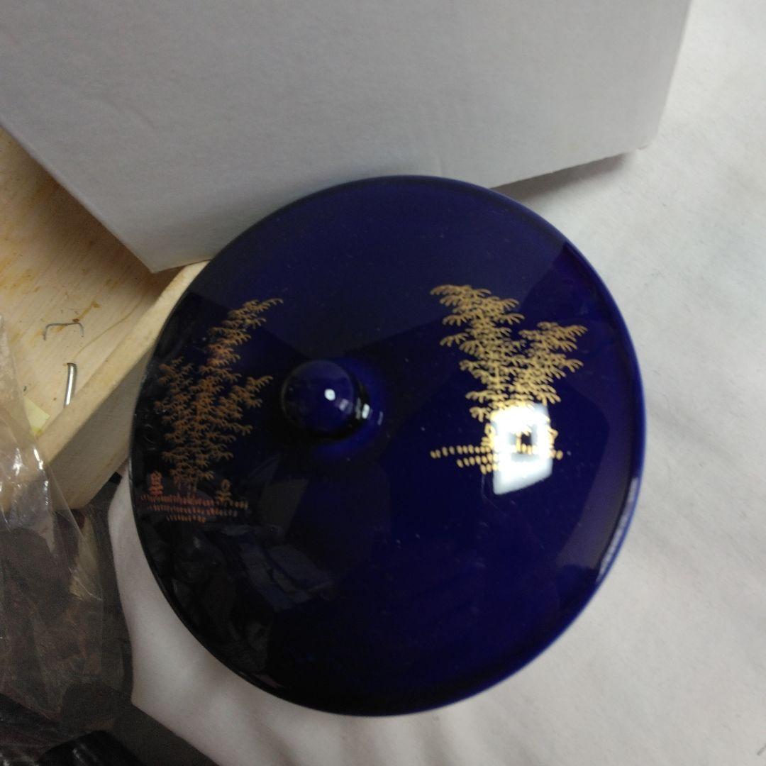 深川製「蓋付き茶碗」