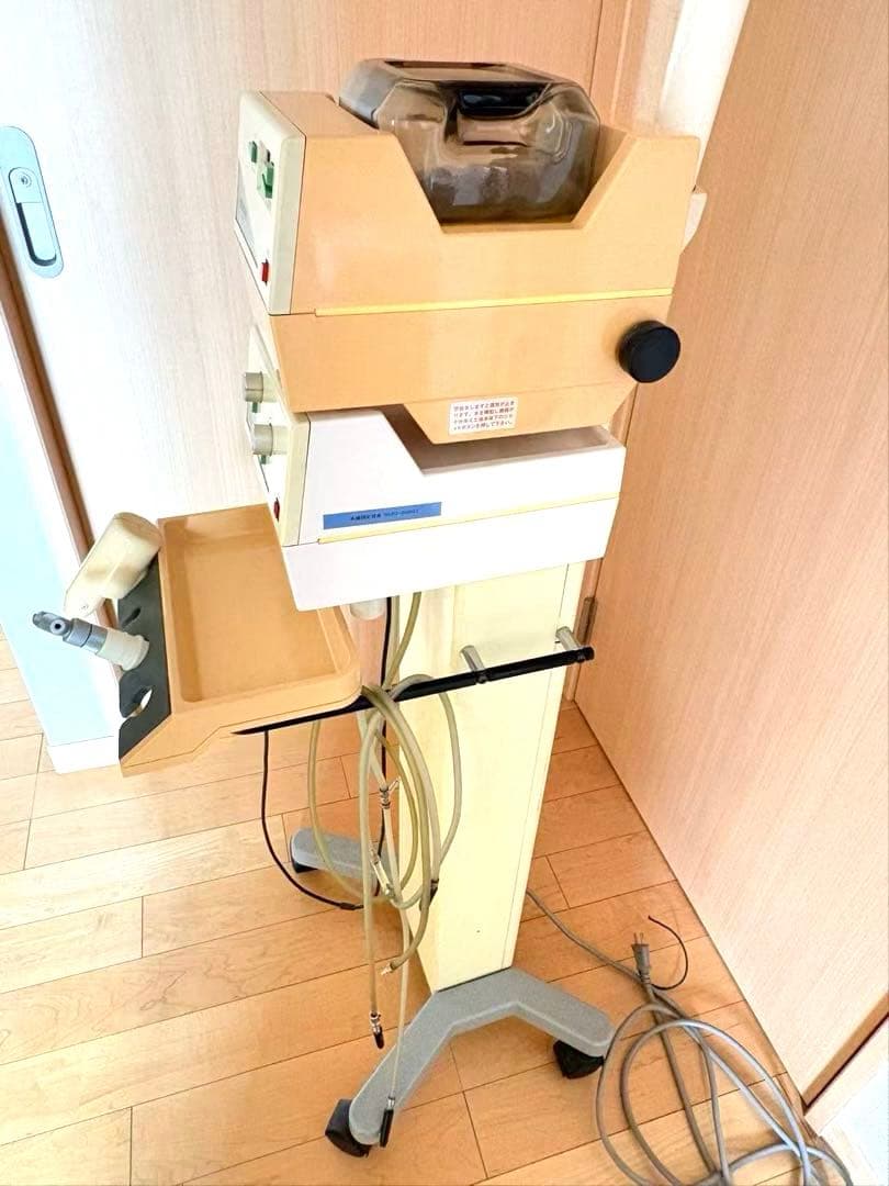 エステ業務用スチーマー タカラベルモント