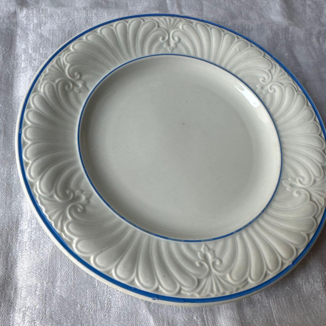 フランスアンティーク　クレイユモントロー　レリーフ皿　デザートプレート　平皿