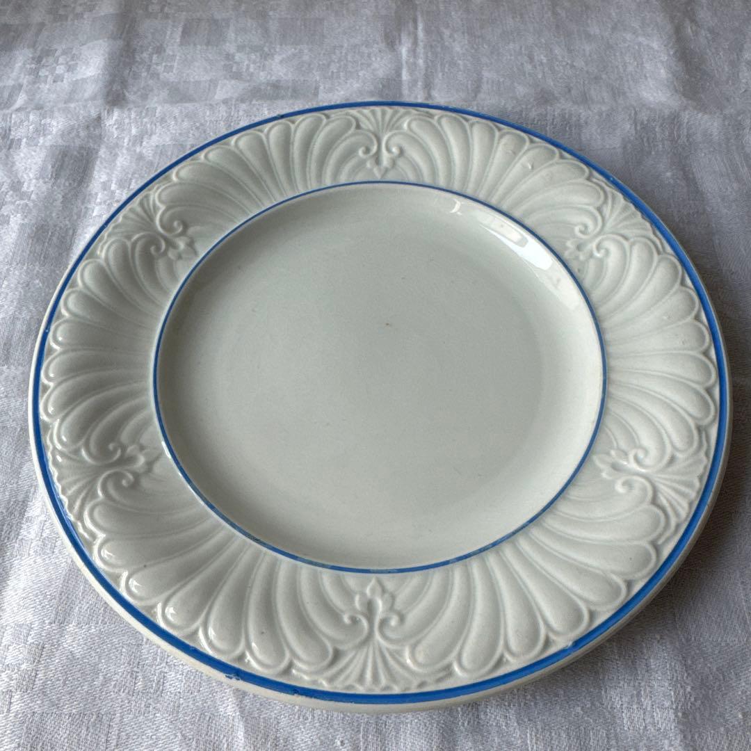 フランスアンティーク　クレイユモントロー　レリーフ皿　デザートプレート　平皿