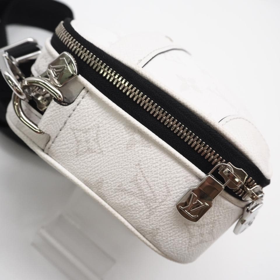 LOUIS VUITTON ショルダーバッグ アルファメッセンジャー ブロン 美