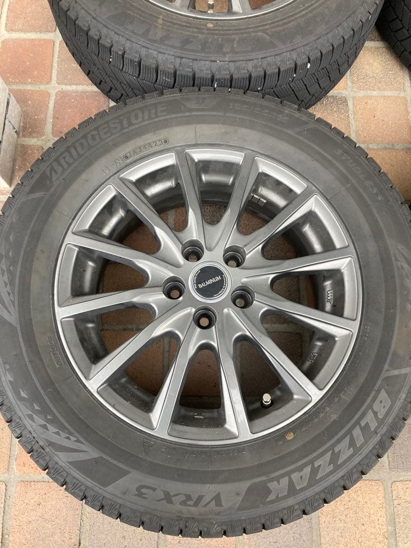 2023年製 ￼￼ブリヂストンブリザック 195/65/R 15 スタッドレス