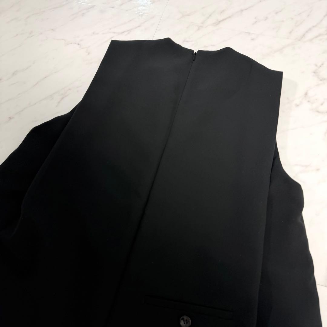 【未使用品】完売品✨️アルアバイル ダブルクロス Vネック オールインワン 黒