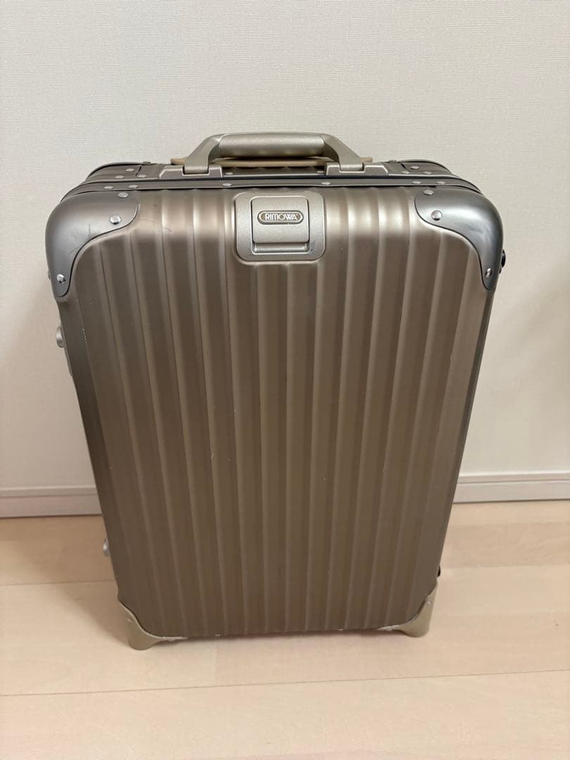 RIMOWA リモワ トパーズ プレミアム チタニウム スーツケース 32L