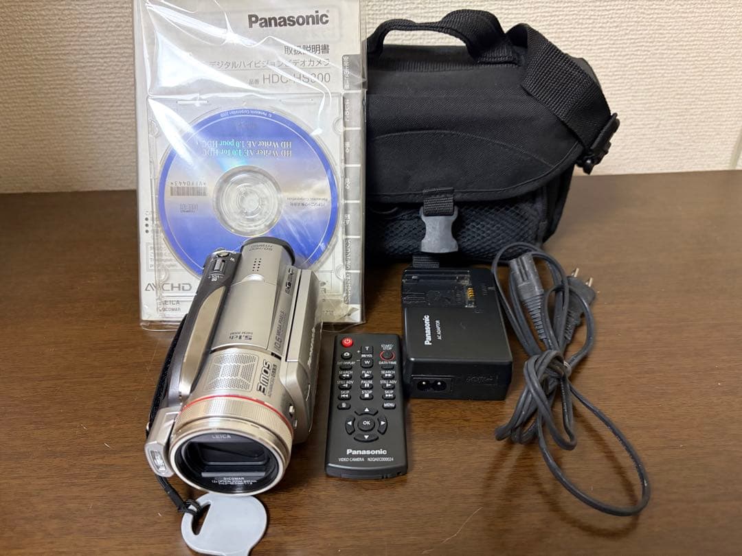 Panasonic HDC-HS300 ビデオカメラ 本体