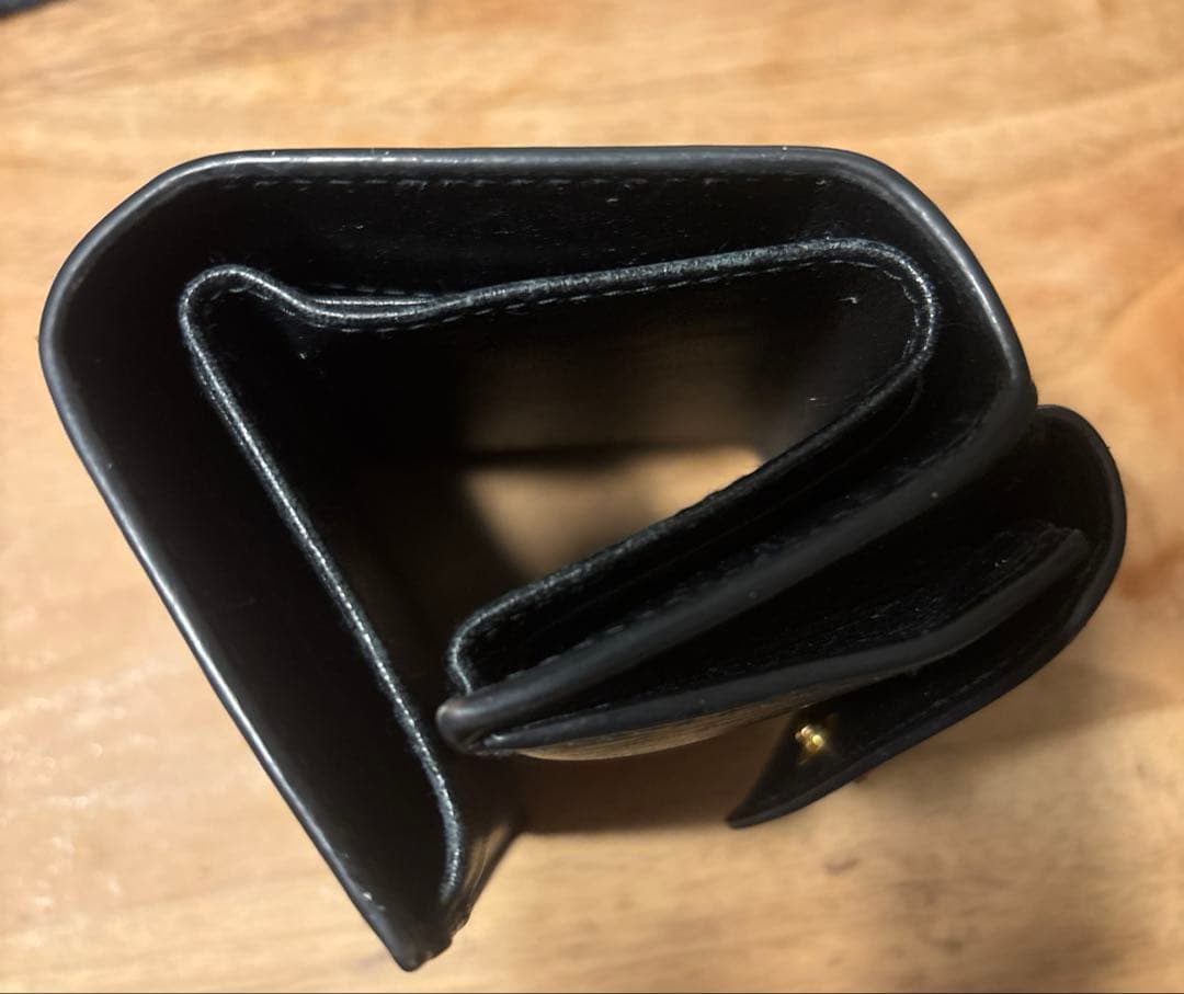 PRADA ミニ財布