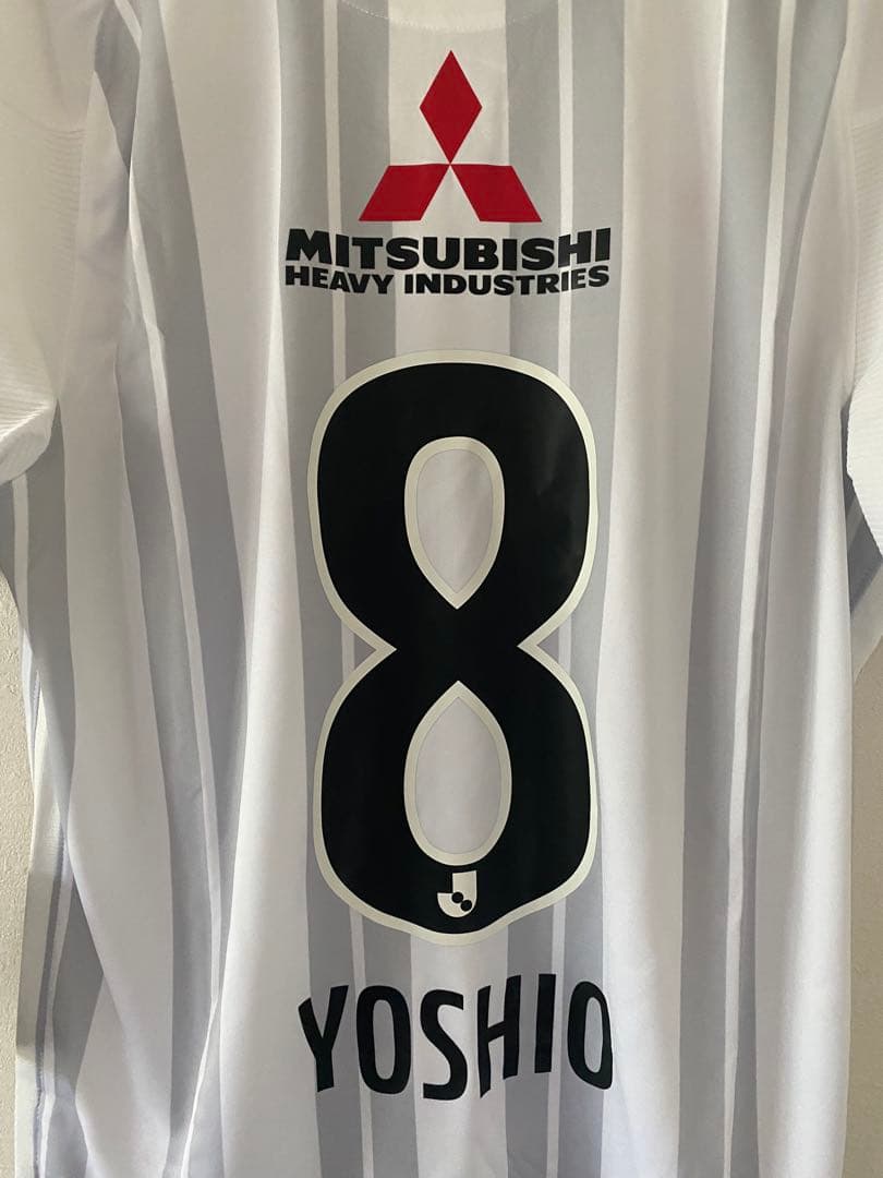 ☆新品☆送料無料☆NIKE(ナイキ)浦和レッズユニフォーム☆小泉佳穂選手☆