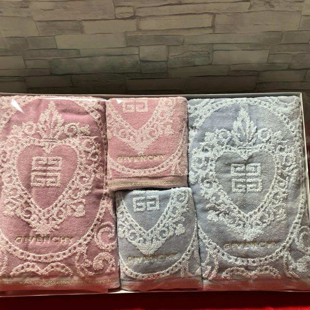 GIVENCHY メダイヨン　バスタオル　フェイスタオルセット　未使用保管品