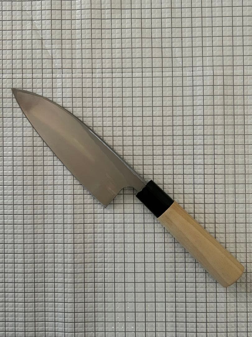 出刃 包丁 150mm 出刃包丁 モリブデンバナジュウム鋼 朴丸柄 ②