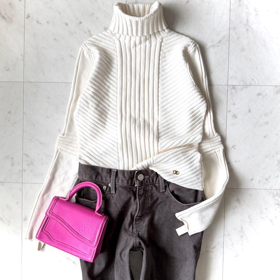 美品 トリーバーチ もっちり リブタートルネックニット ホワイト セーター