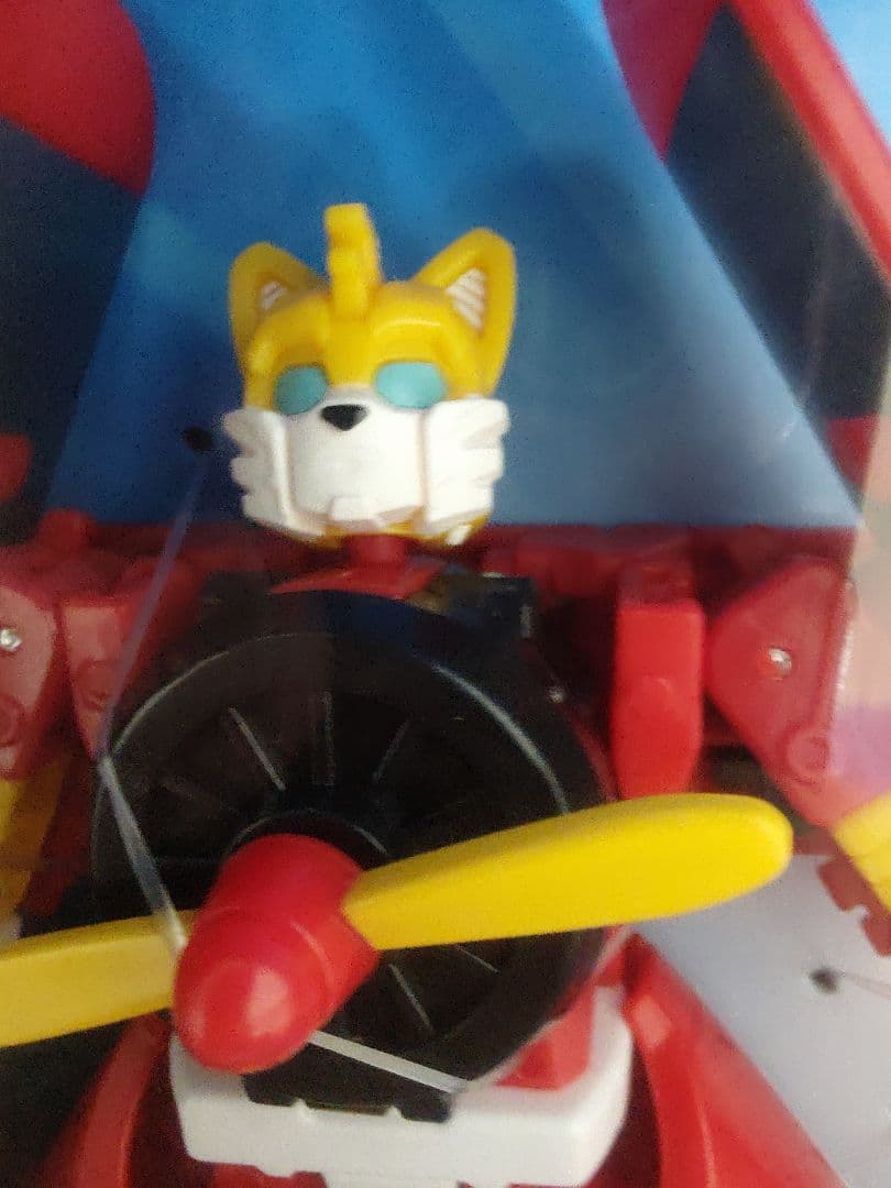 トランスフォーマー x ソニックコラボ ウイングテイル & ブルー ブースター