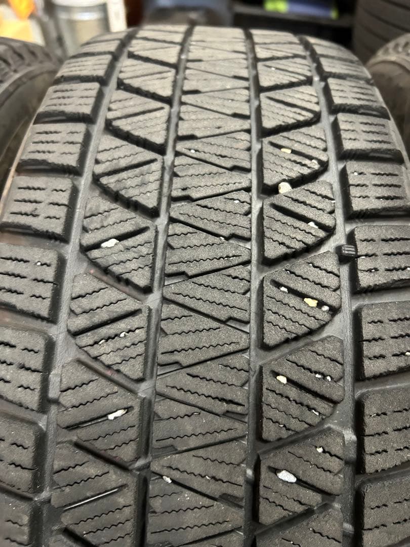 ブリヂストン ブリザック　DM-V3 225/60R17 4本