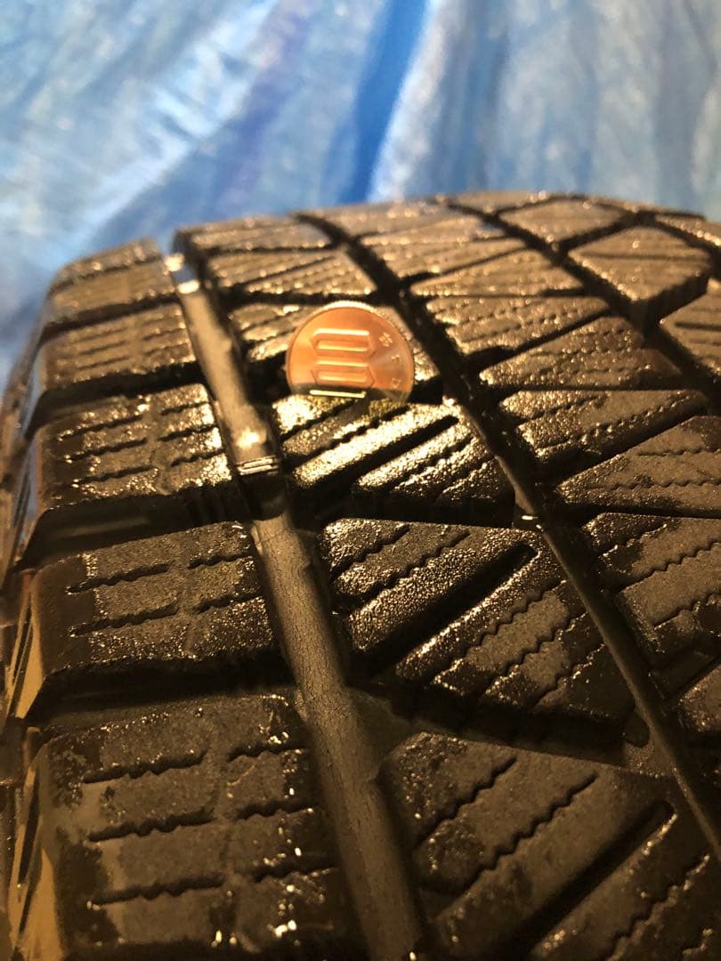 かいと225/65R17 ブリヂストン　DM-V3 ②