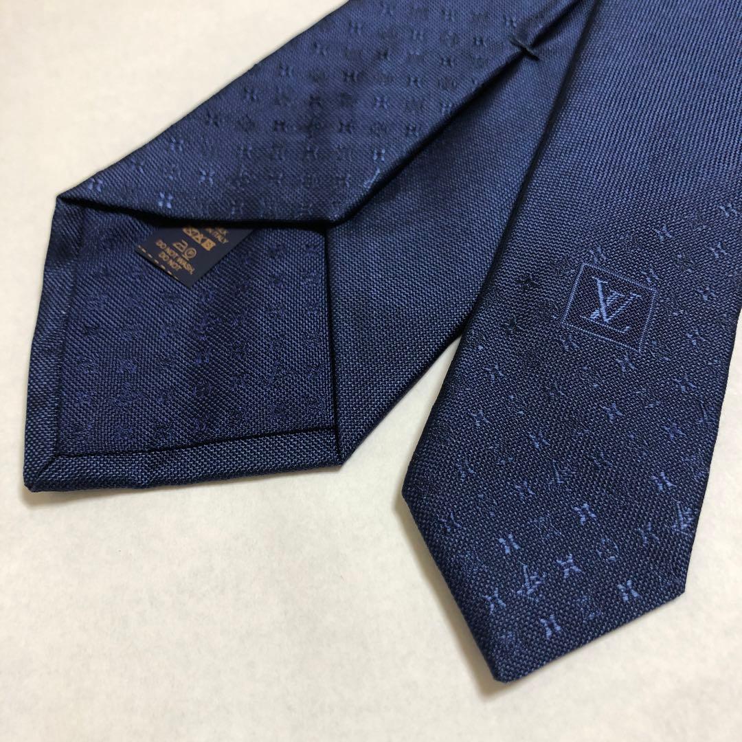 ルイヴィトン　ネクタイ【極美品】