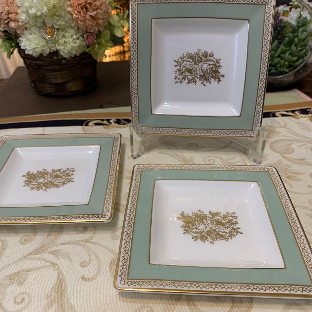 未使用　ウェッジウッド コロンビア　セージグリーン スクエアプレート　トレイ