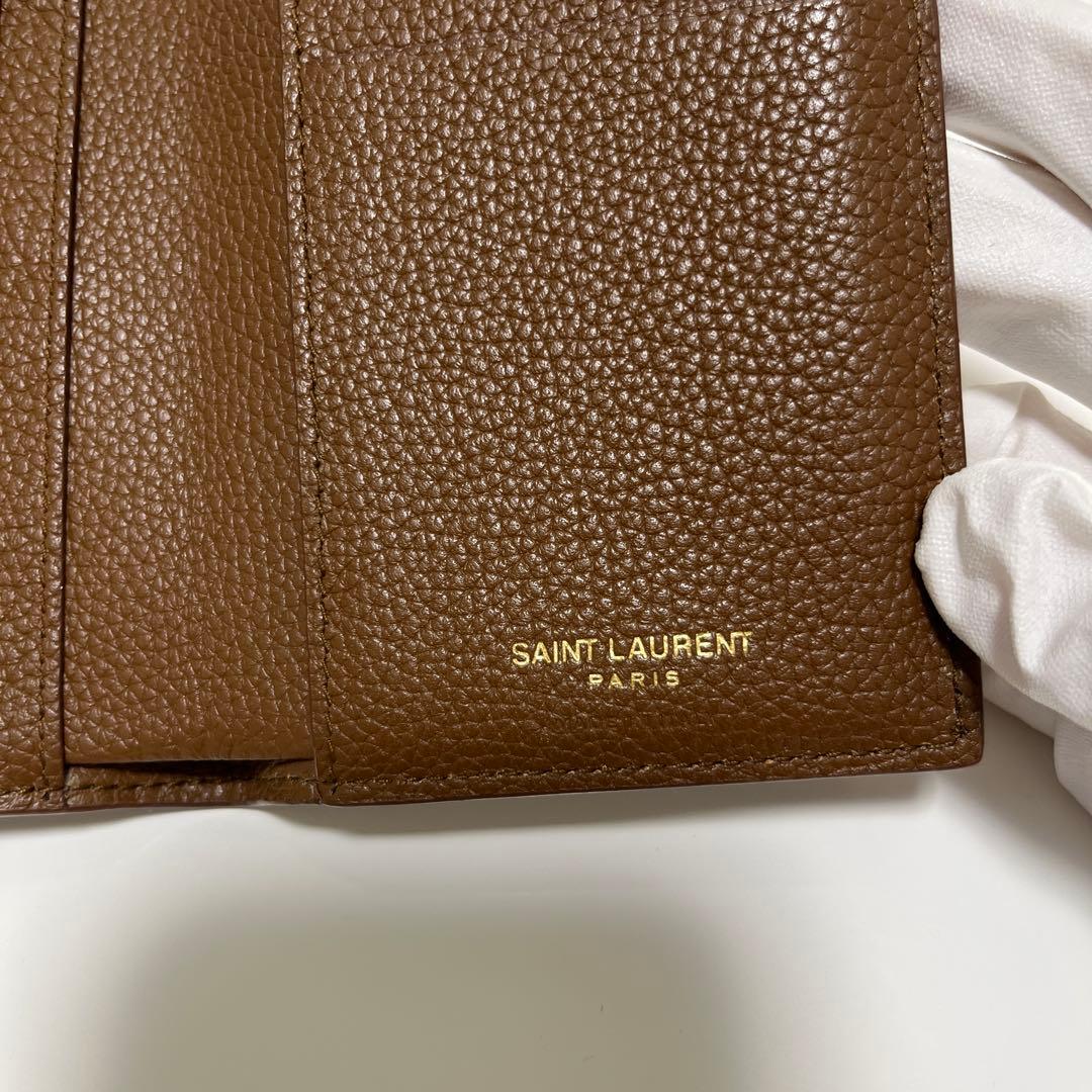 美品 SAINT LAURENT ブラウン 二つ折り財布
