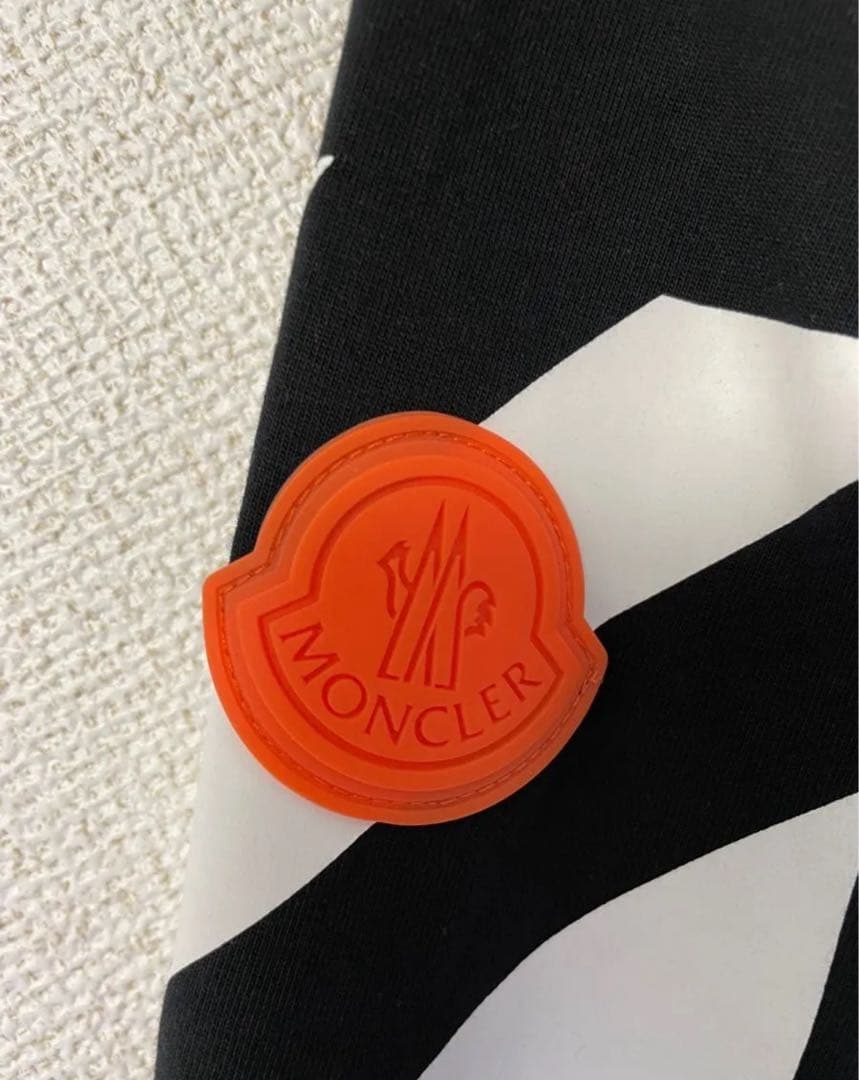【QR認証済】off-white MONCLER ロンT