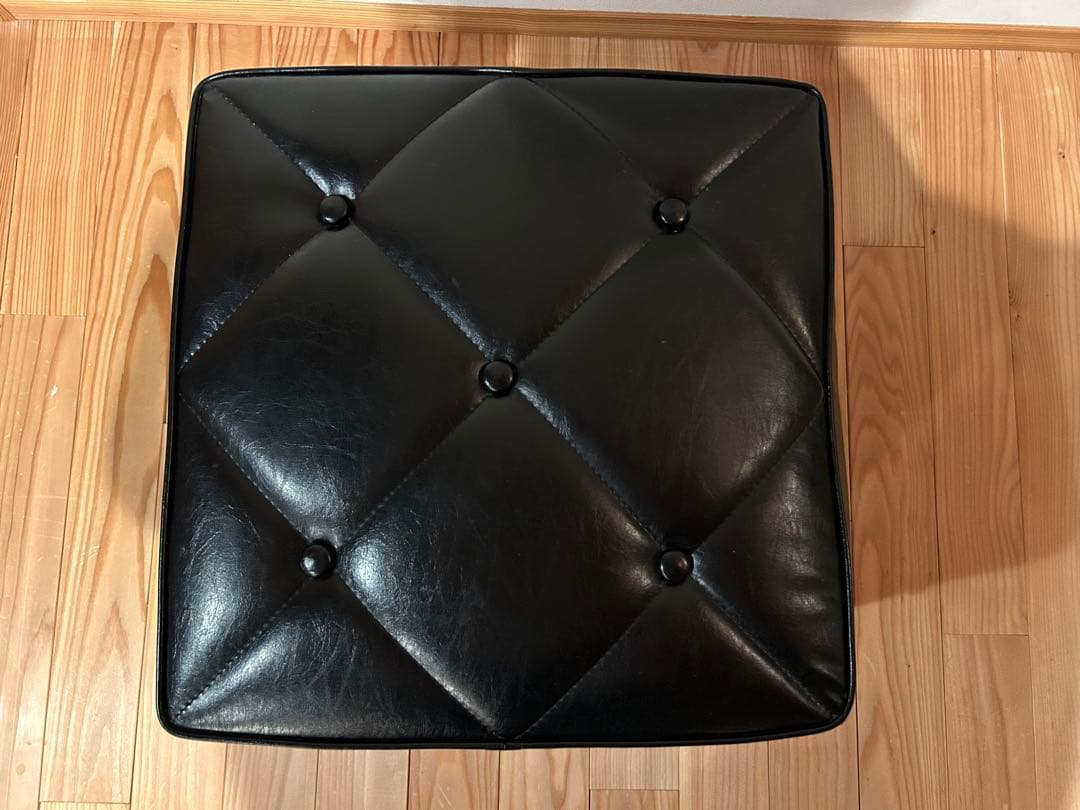 【値下げ・送料込】カリモク　60 オットマン　黒