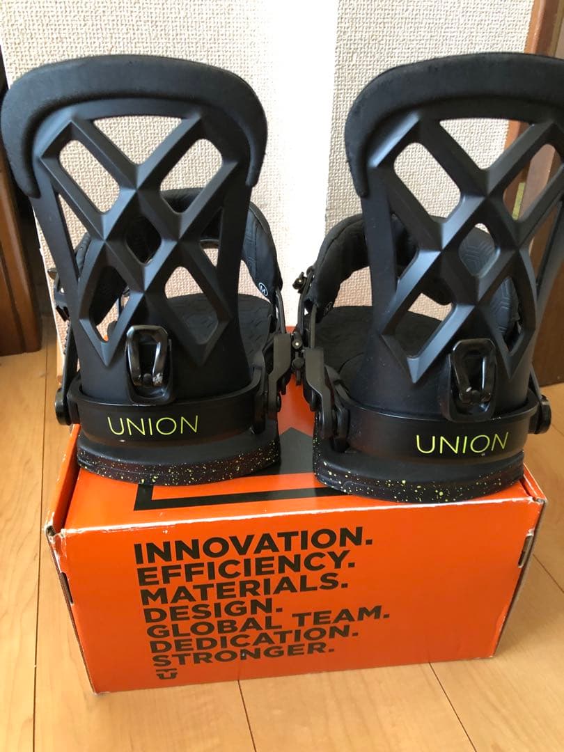 UNION ユニオン　CONACT PRO コンタクトプロ　 サイズM 美品
