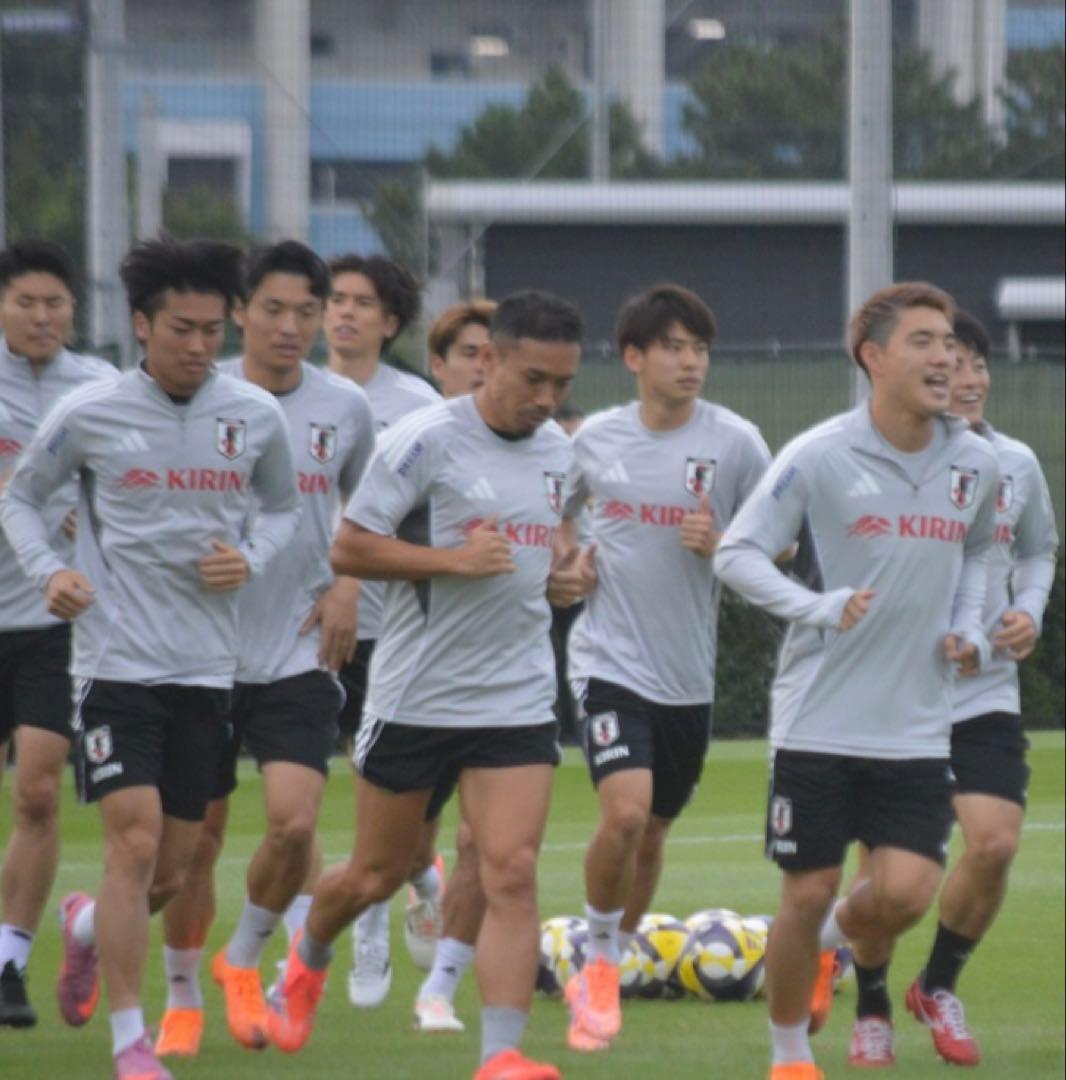 選手着用限定モデル サッカー日本代表　adidas ジャージセット 新品未着用