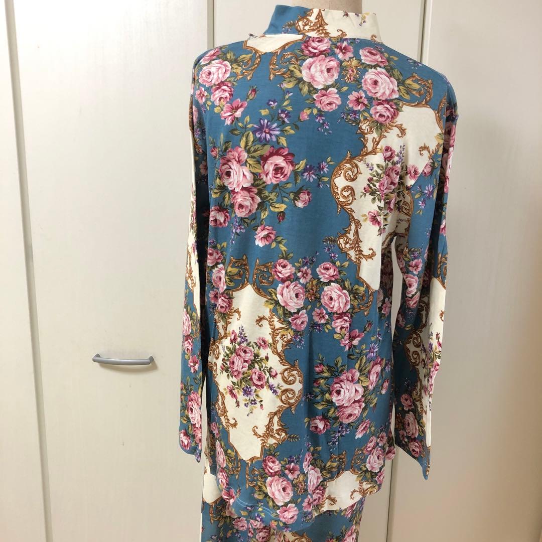 TUNIC 鴨居羊子　薔薇柄プリント ルームウェア・パジャマ