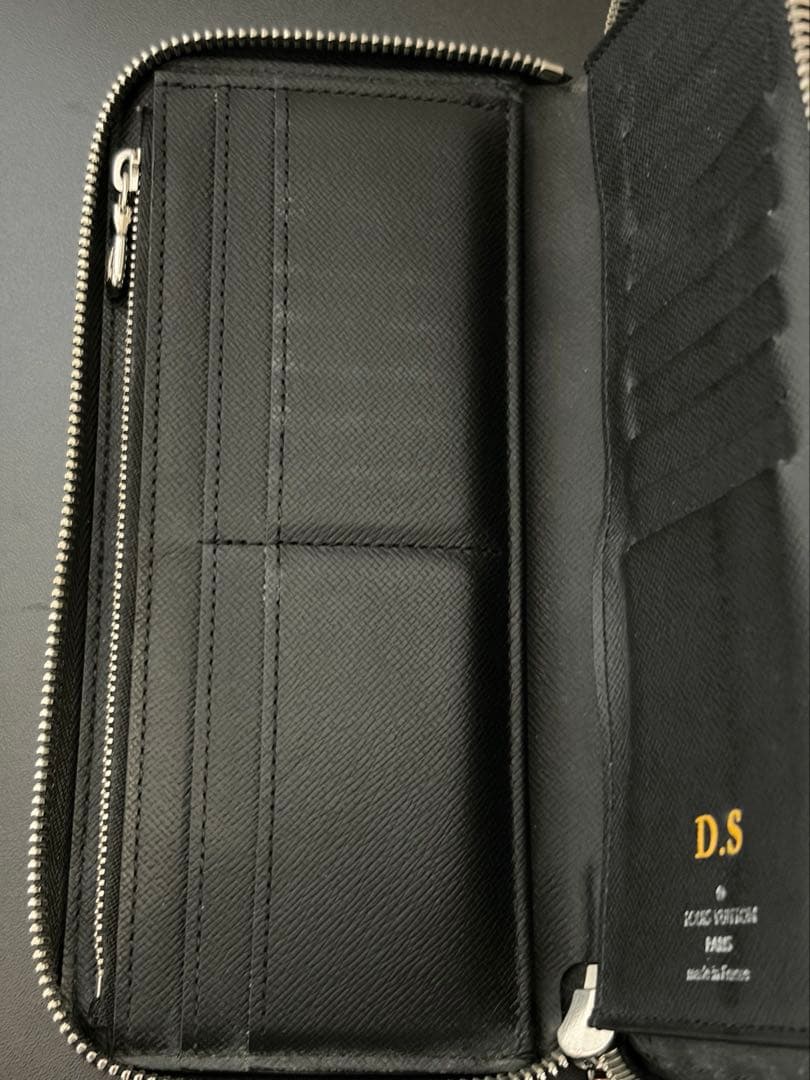 Louis Vuitton ダミエ・グラフィット 長財布